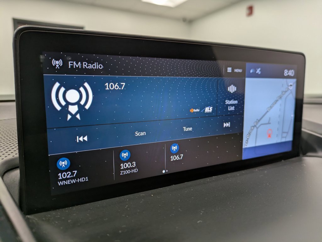 Used 2023 Acura RDX A-Spec image 12