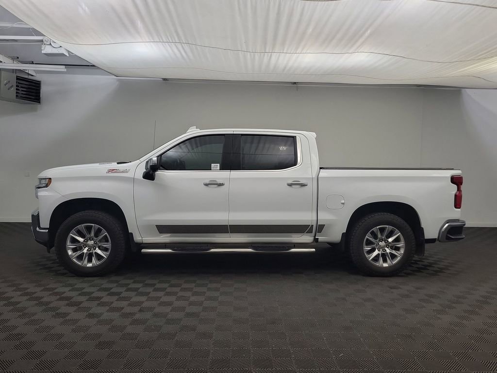 Used 2020 Chevrolet Silverado 1500 LTZ w/ LTZ Premium Package AWD/4WD image 2