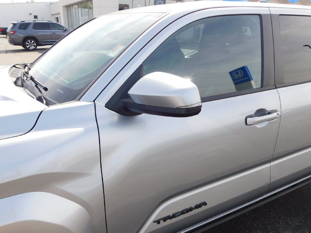 Used 2024 Toyota Tacoma TRD Sport w/ TRD Sport Upgrade Package AWD/4WD image 14