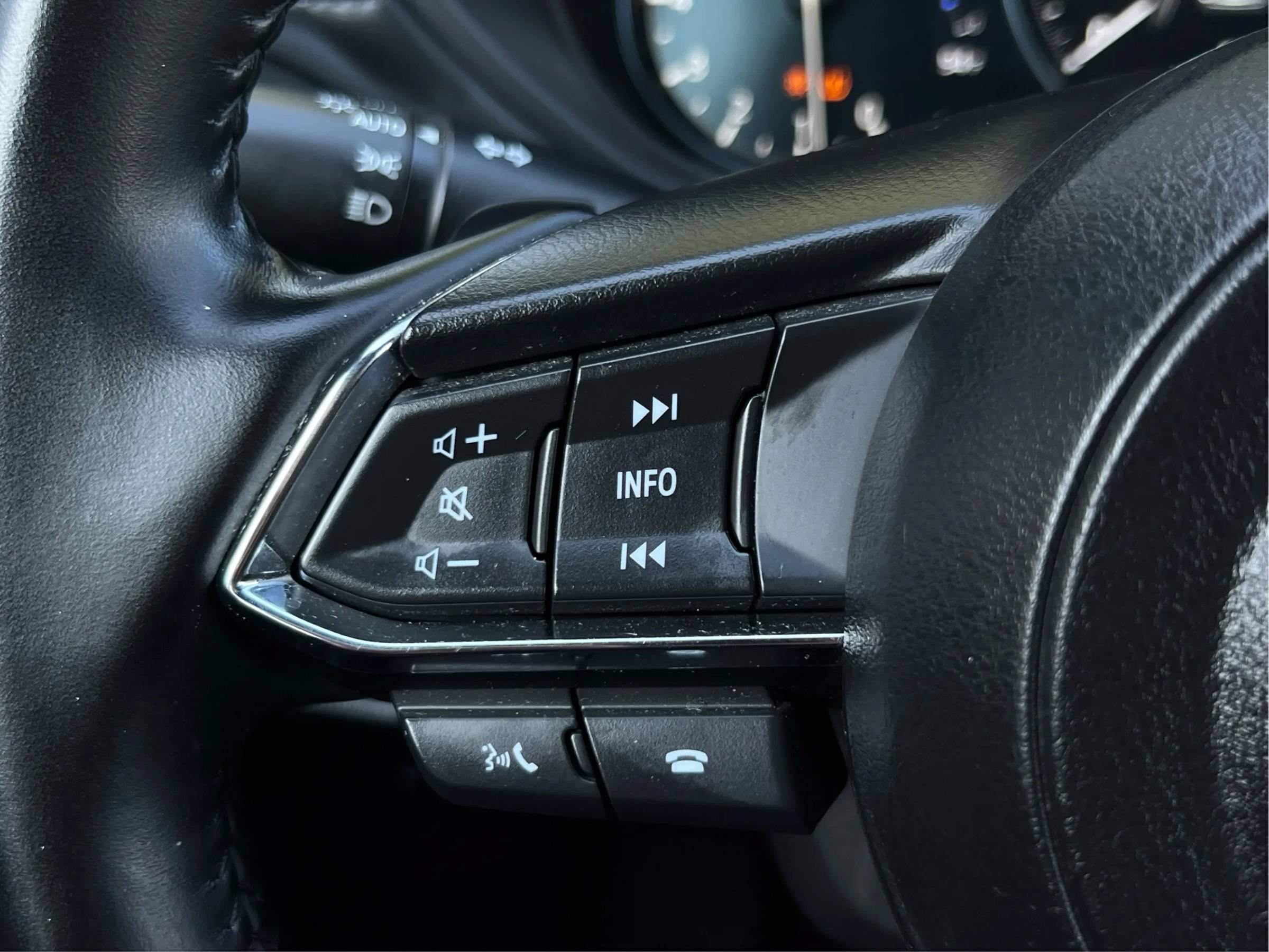 Used 2024 MAZDA CX-5 Carbon Edition AWD/4WD image 37