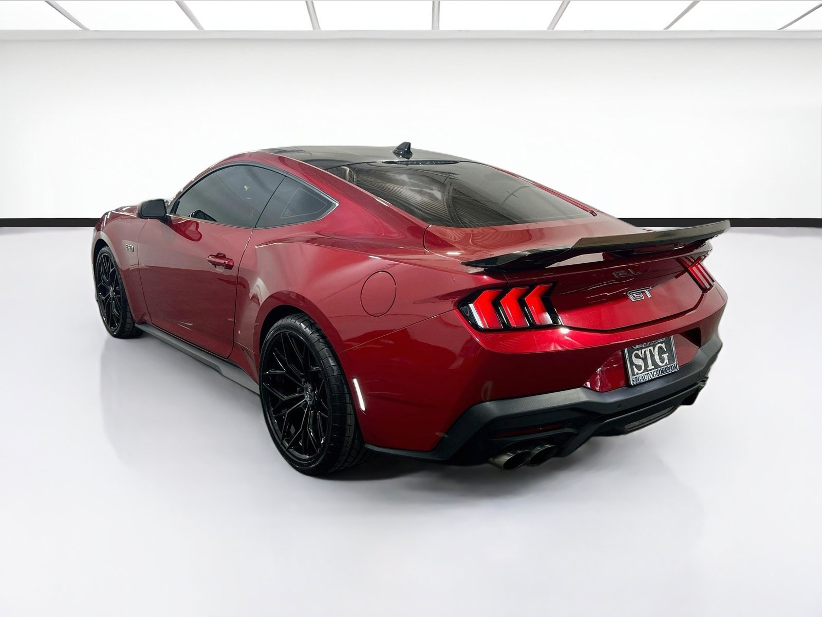 Used 2024 Ford Mustang GT Premium RWD image 6