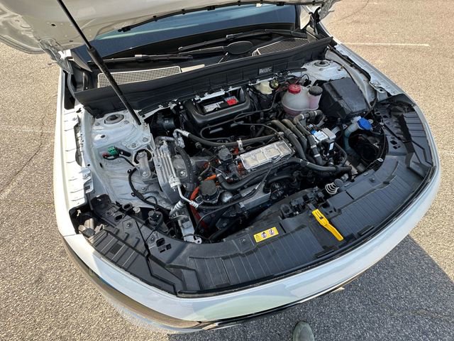 Used 2023 Mercedes-Benz EQB 350 4MATIC SUV w/ Pinnacle Package image 32