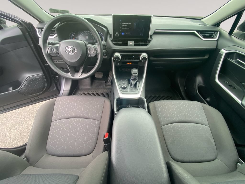 Used 2024 Toyota RAV4 XLE w/ Convenience Package AWD/4WD image 10