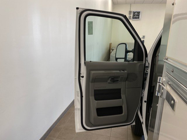 New 2026 Ford E-350 and Econoline 350 Super Duty w/ Power Equipment Group RWD image 14