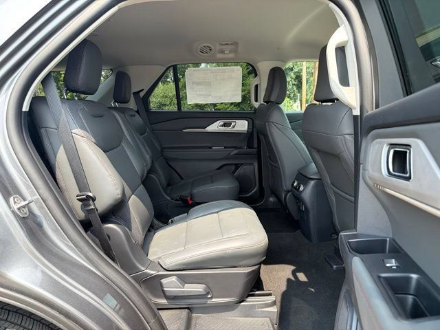 New 2026 Ford Explorer Active w/ Active Comfort Package AWD/4WD image 13