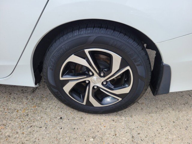 Used 2016 Honda Accord LX image 8