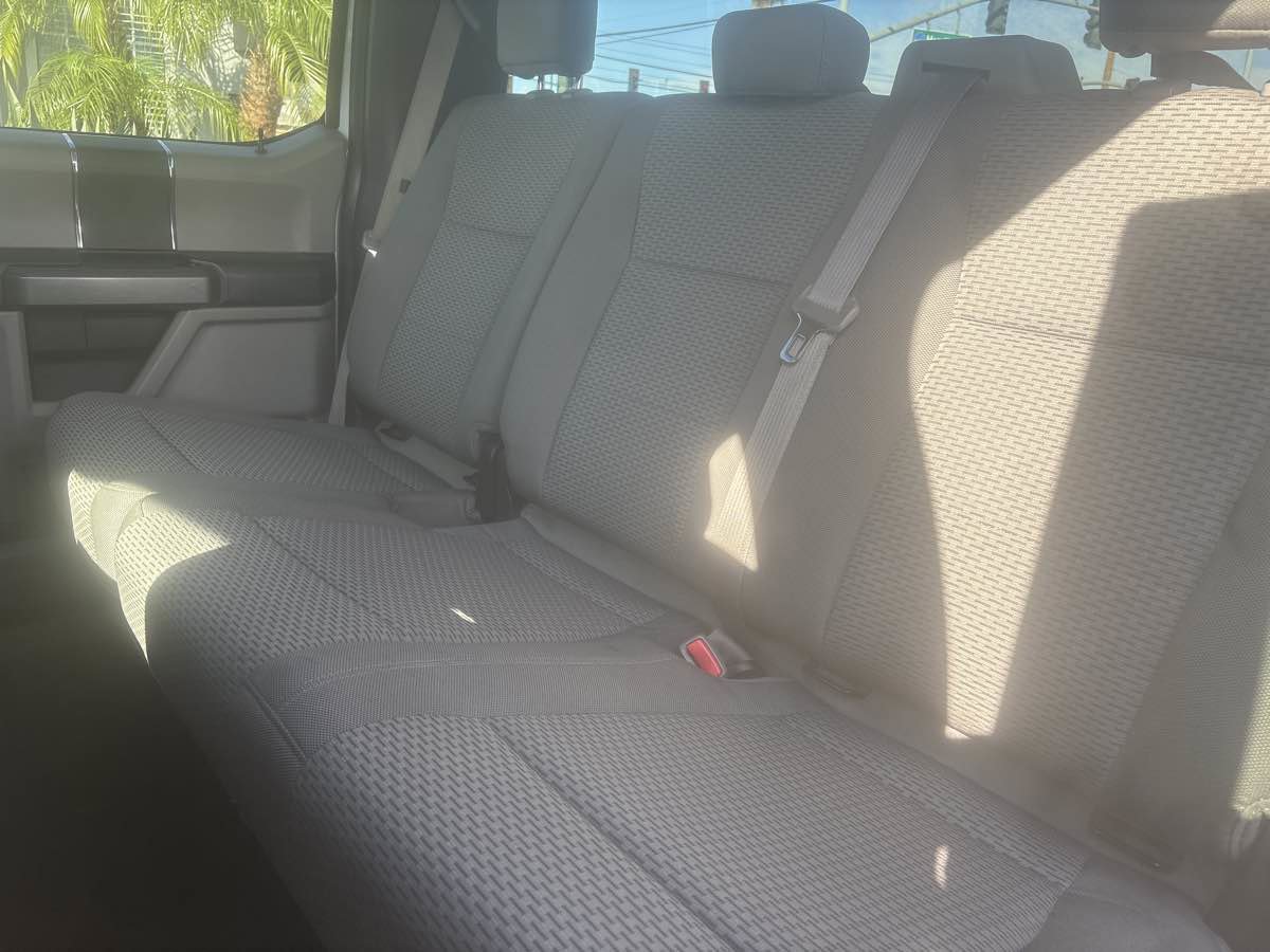Used 2016 Ford F150 XLT AWD/4WD image 31