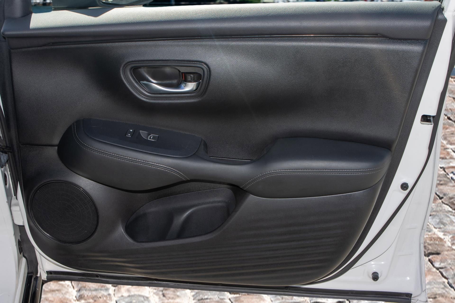 Certified 2023 Honda HR-V EX-L image 12