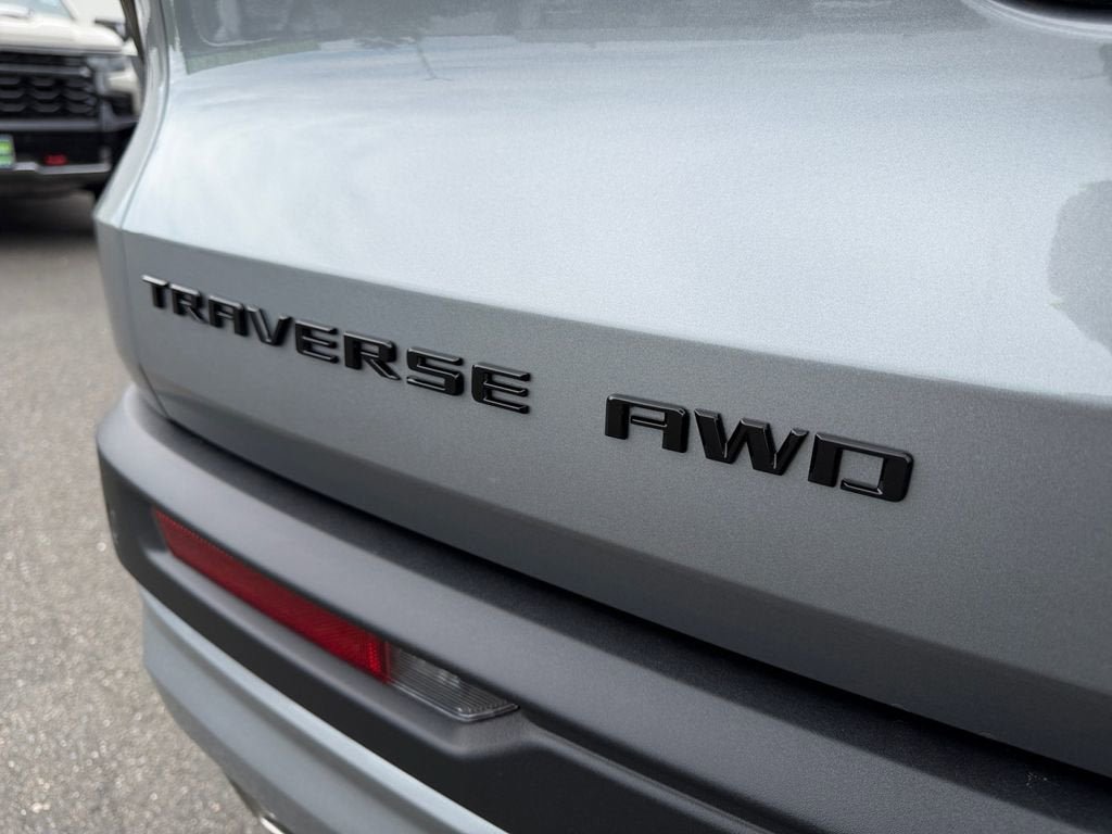 New 2026 Chevrolet Traverse Z71 w/ Driver Confidence Package AWD/4WD image 36