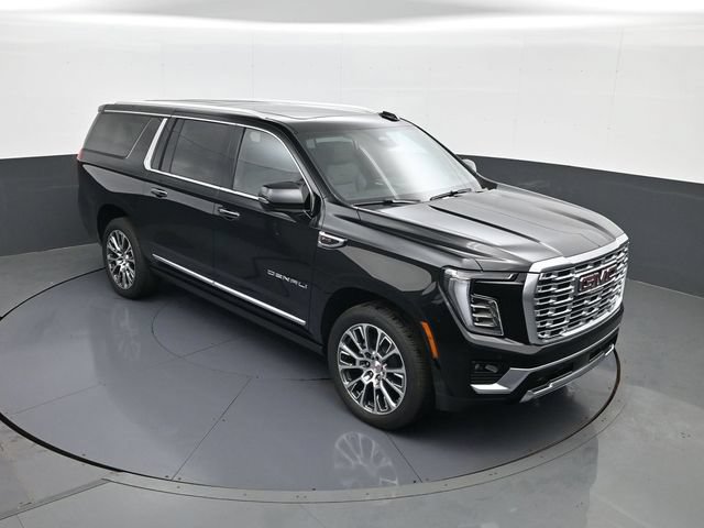 New 2026 GMC Yukon XL Denali w/ Denali Reserve Package AWD/4WD image 16