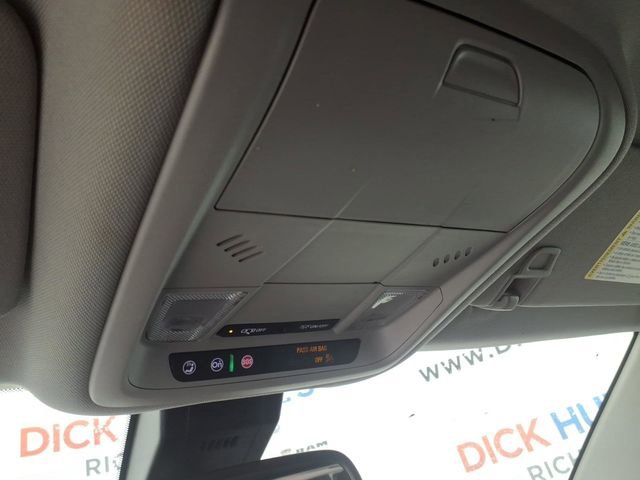 Used 2020 GMC Terrain SLE w/ Driver Convenience Package image 26