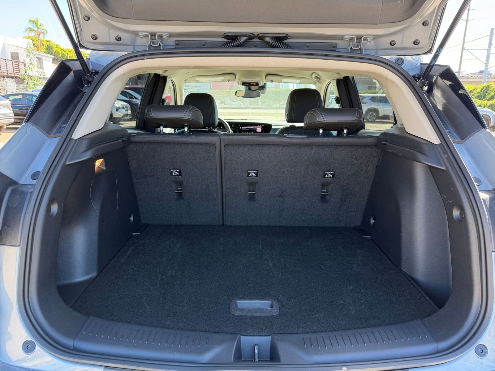 Used 2025 Buick Encore GX Preferred image 29