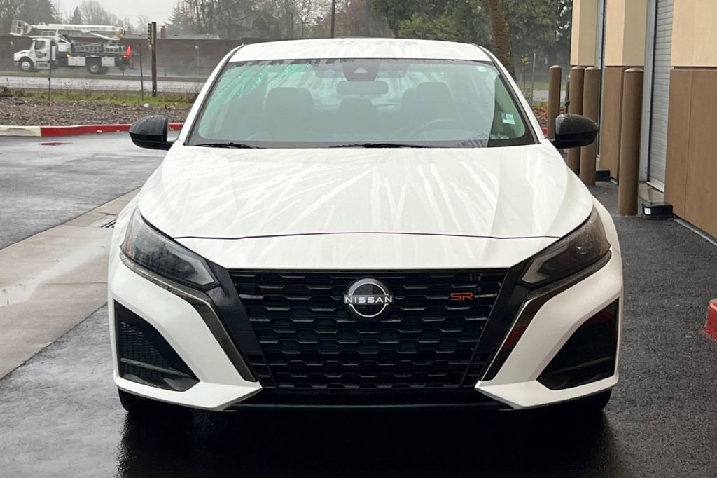 Used 2023 Nissan Altima 2.5 SR image 6