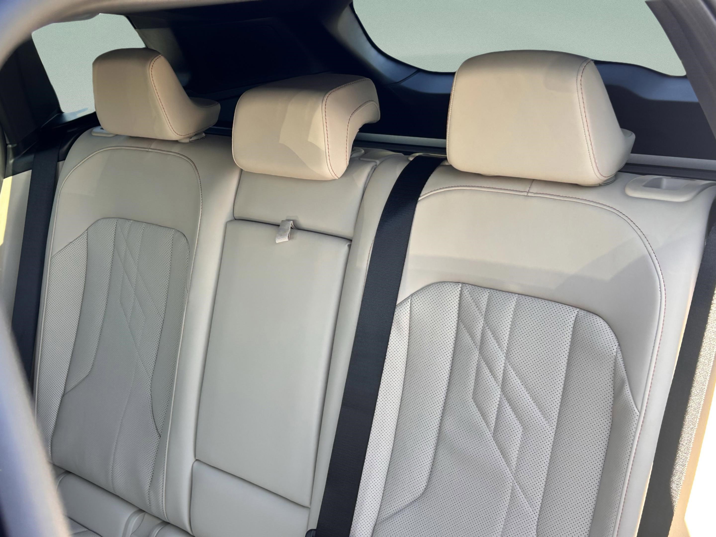 Used 2026 BMW X3 xDrive30 w/ Premium Package image 22