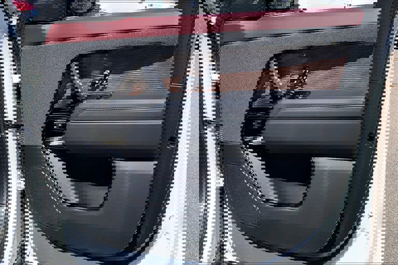 Used 2023 Land Rover Range Rover Sport SE Dynamic image 22