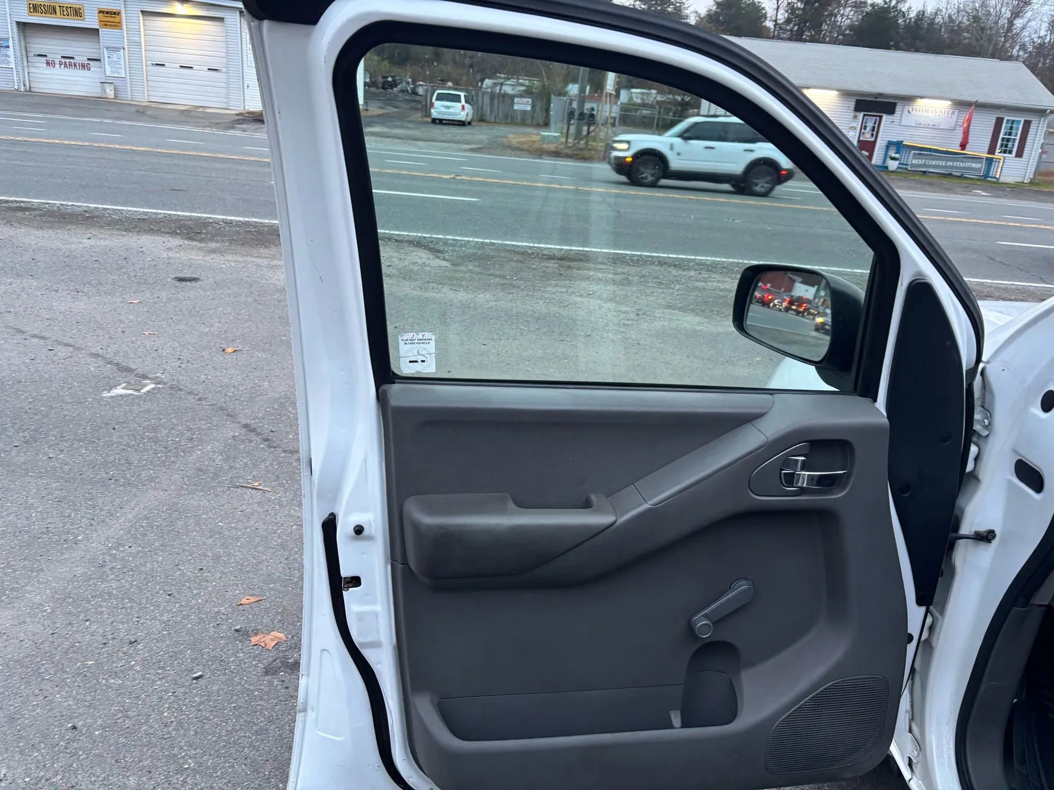 Used 2012 Nissan Frontier S w/ S Preferred Pkg image 19