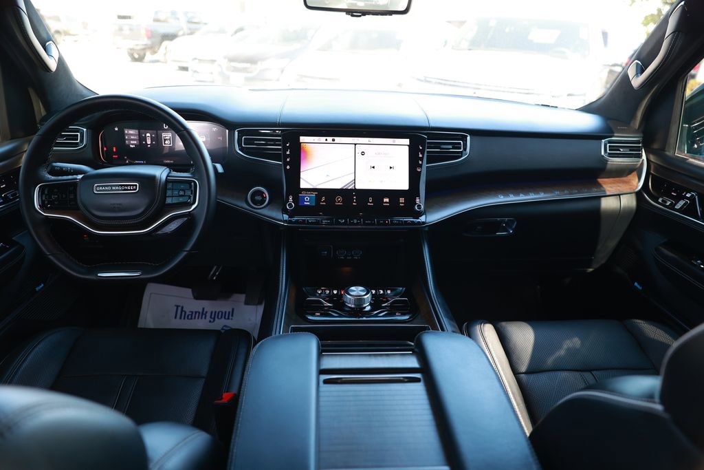 Used 2023 Jeep Grand Wagoneer Series II AWD/4WD image 24