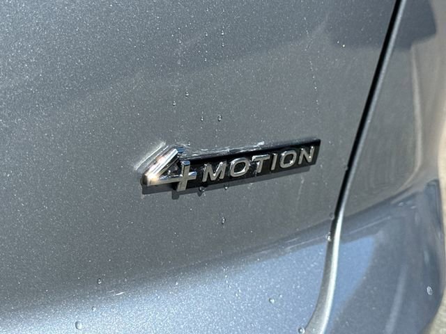 New 2026 Volkswagen Atlas Cross Sport SEL R-Line image 19