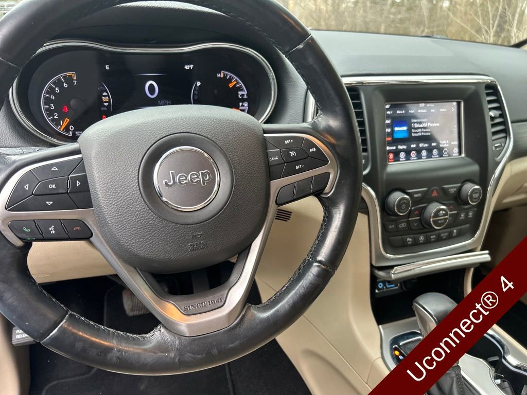 Used 2021 Jeep Grand Cherokee Laredo image 9