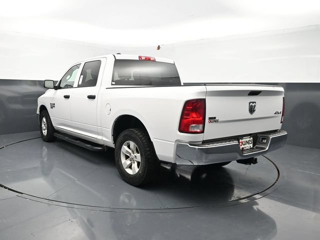 Used 2022 RAM 1500 Classic SLT AWD/4WD image 6