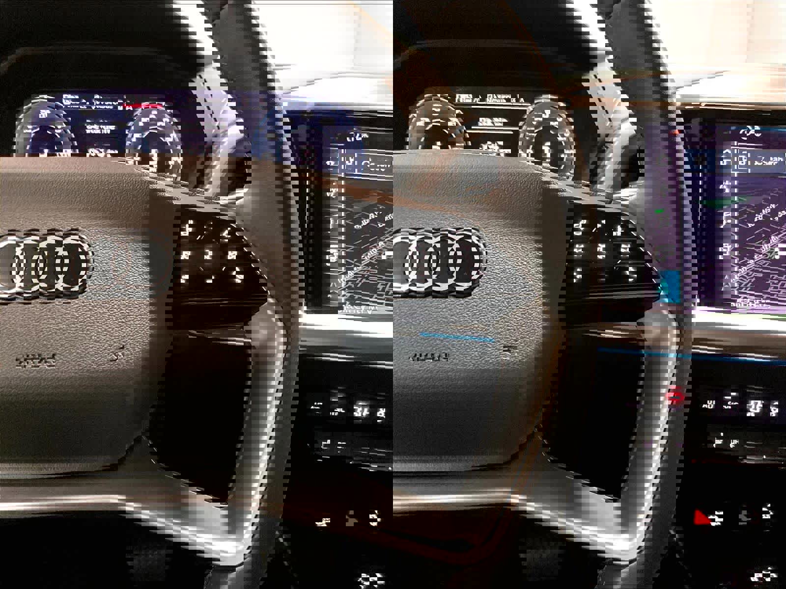 Used 2023 Audi Q4 e-tron Premium Plus w/ Premium Plus image 20