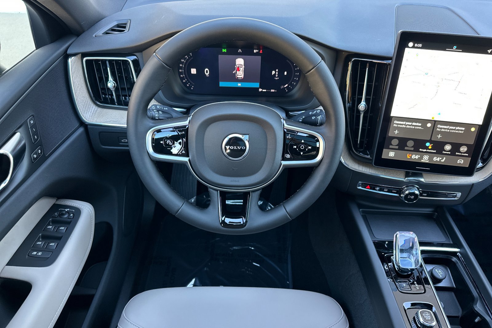 New 2026 Volvo XC60 B5 Plus w/ Climate Package image 12