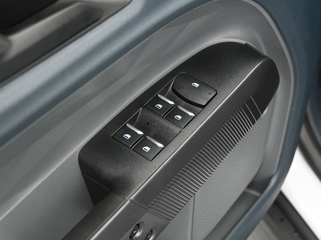 New 2025 Ford Maverick XL w/ Equipment Group 102A image 9