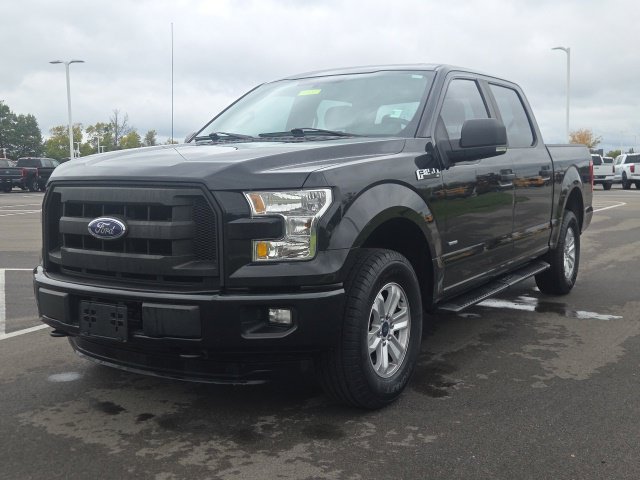 Used 2015 Ford F150 XL w/ Equipment Group 101A Mid AWD/4WD image 2