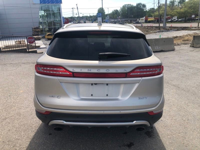 Used 2017 Lincoln MKC Premiere FWD image 5