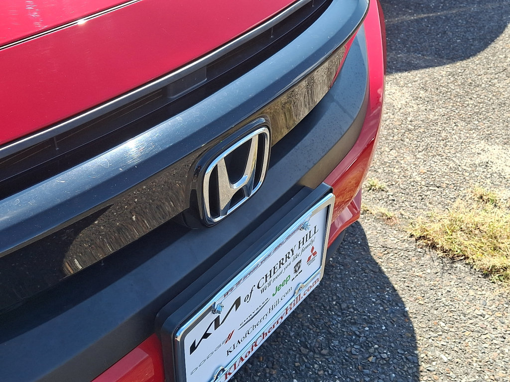 Used 2019 Honda Civic EX image 4