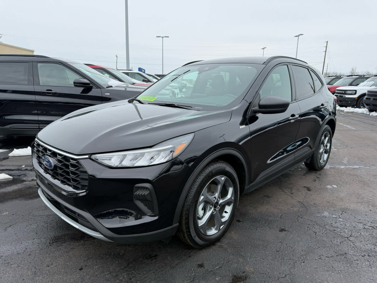 New 2025 Ford Escape ST-Line w/ Equipment Group 301A image 24