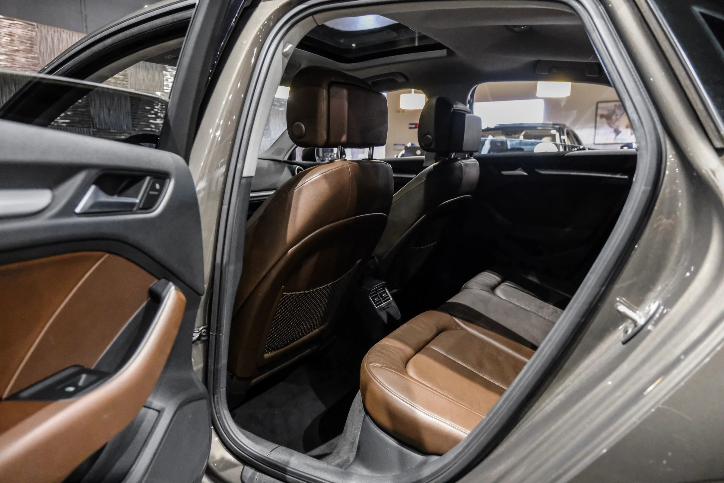 Used 2015 Audi A3 1.8T Premium image 31