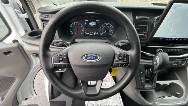 Used 2023 Ford Transit 350 XLT image 15
