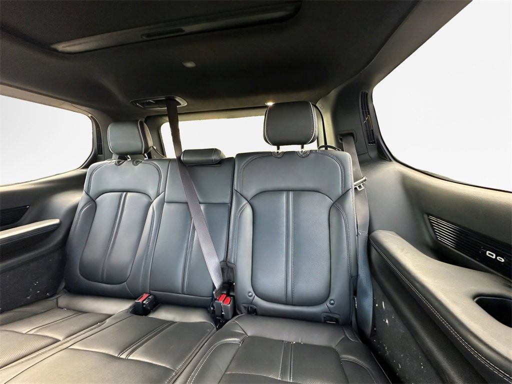 Used 2022 Jeep Grand Wagoneer Series II w/ Convenience Group III image 22