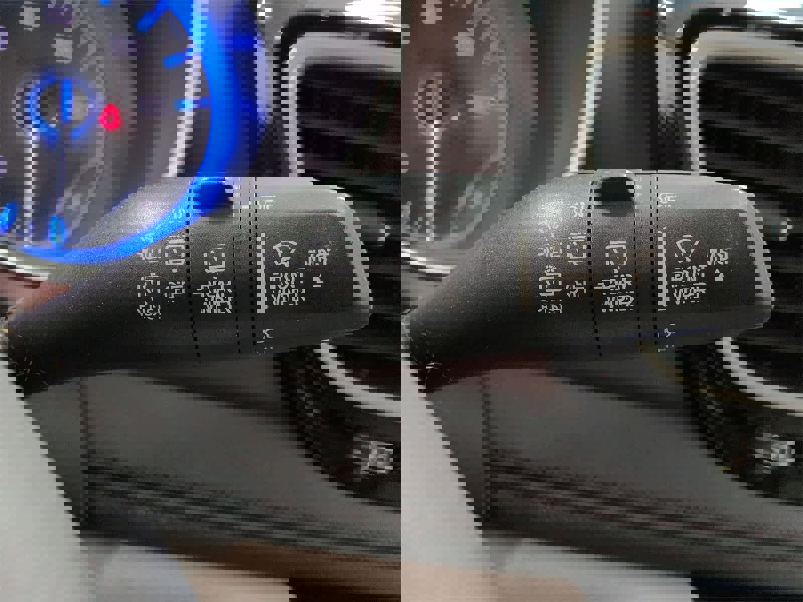 Certified 2017 Chrysler Pacifica Limited image 29