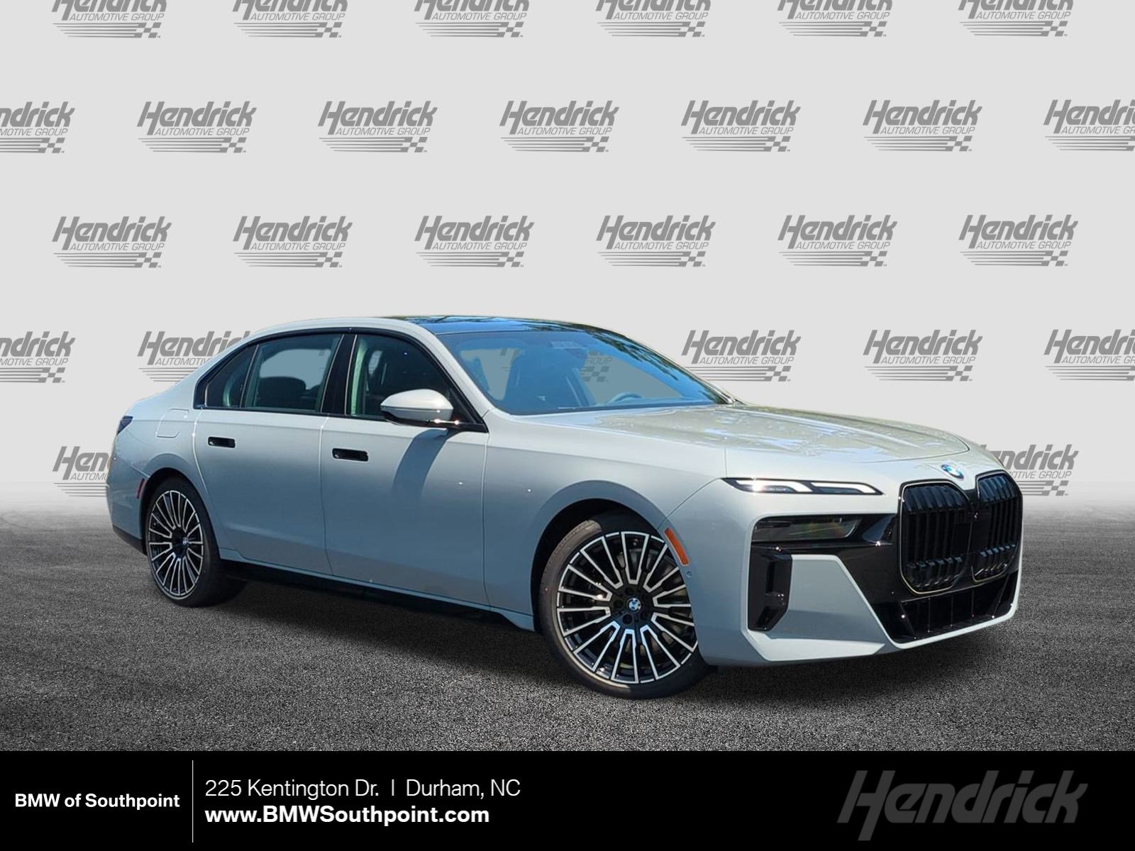New 2025 BMW 740i xDrive