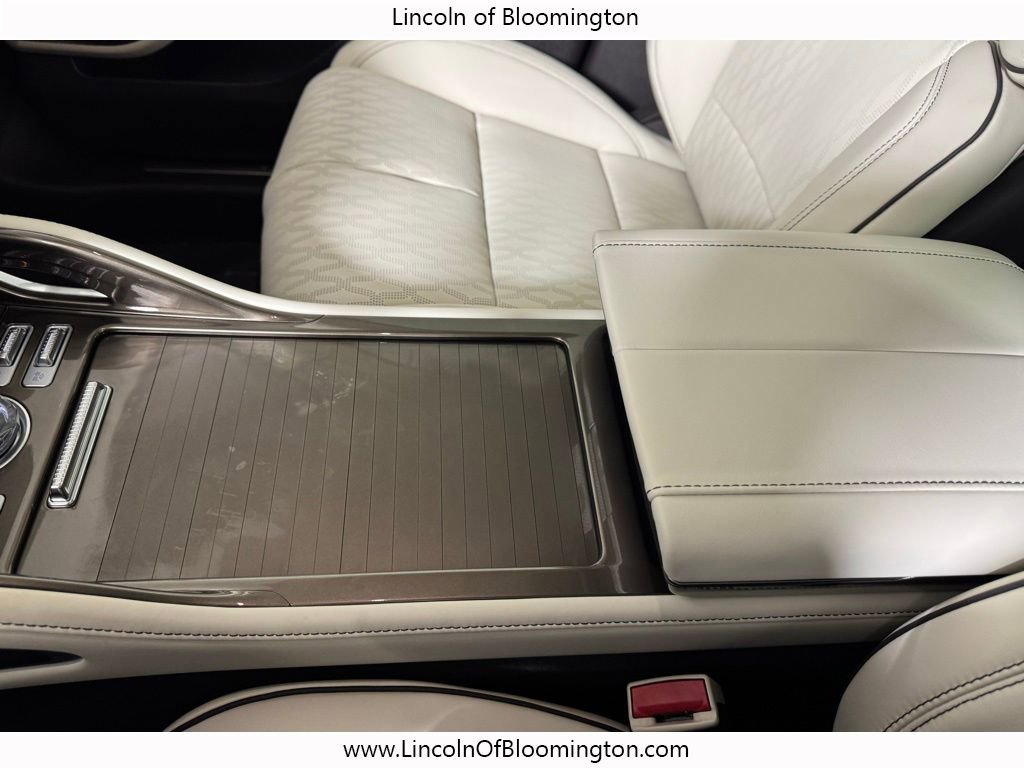 New 2026 Lincoln Nautilus Black Label image 35