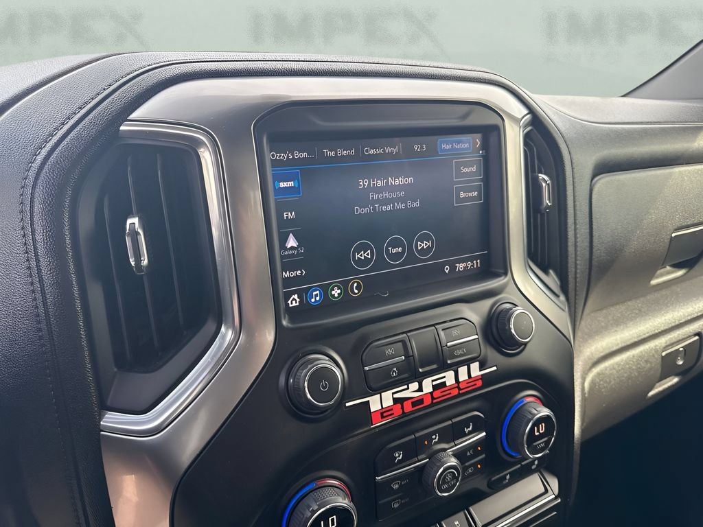 Used 2022 Chevrolet Silverado 1500 LT Trail Boss w/ Bed Protection Package AWD/4WD image 13