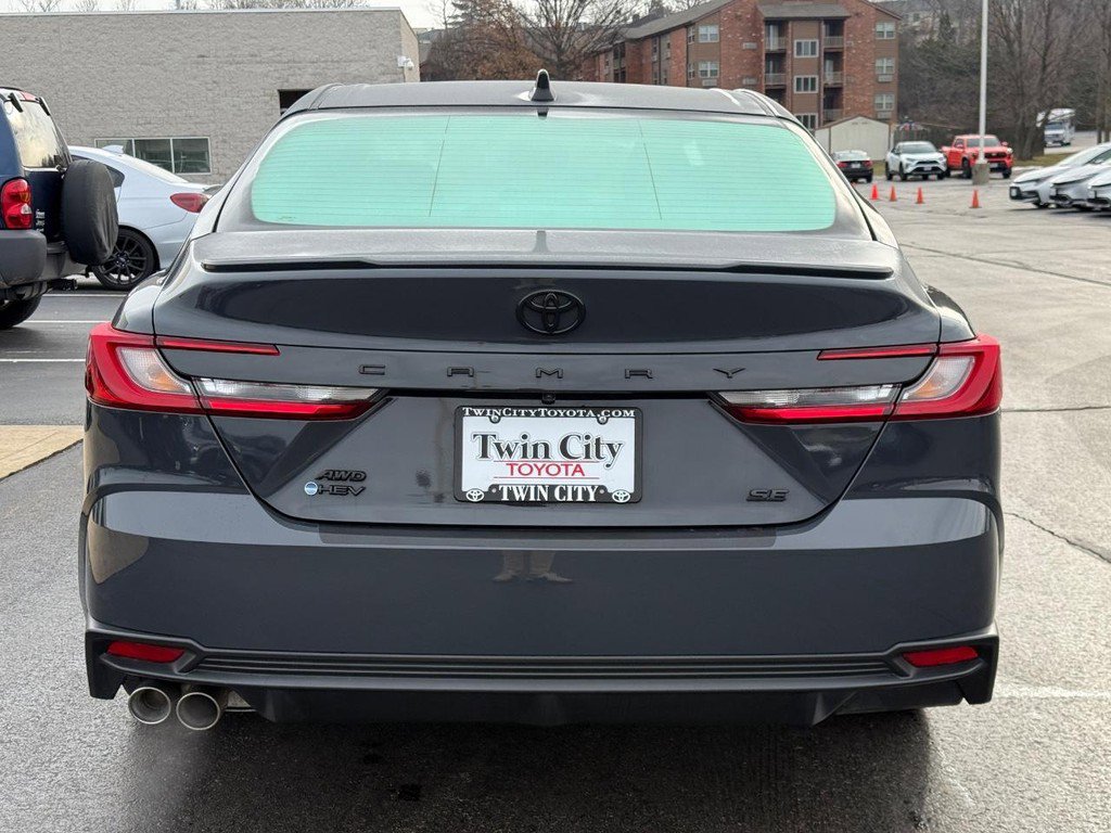 Certified 2025 Toyota Camry SE w/ Convenience Package image 5