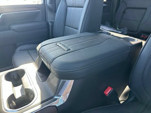 New 2026 Chevrolet Silverado 3500 High Country w/ High Country Premium Package AWD/4WD image 24