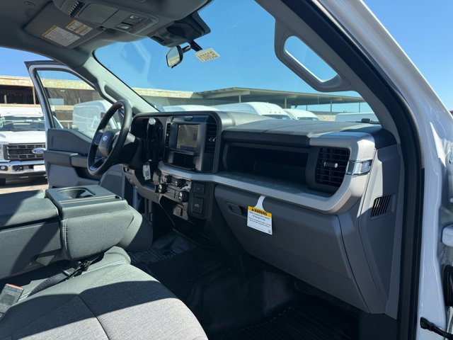 New 2026 Ford F250 XL w/ XL Chrome Package image 26