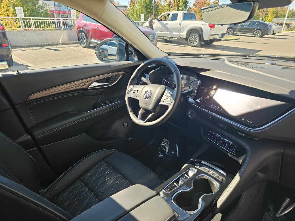 Used 2023 Buick Envision Avenir AWD/4WD image 11