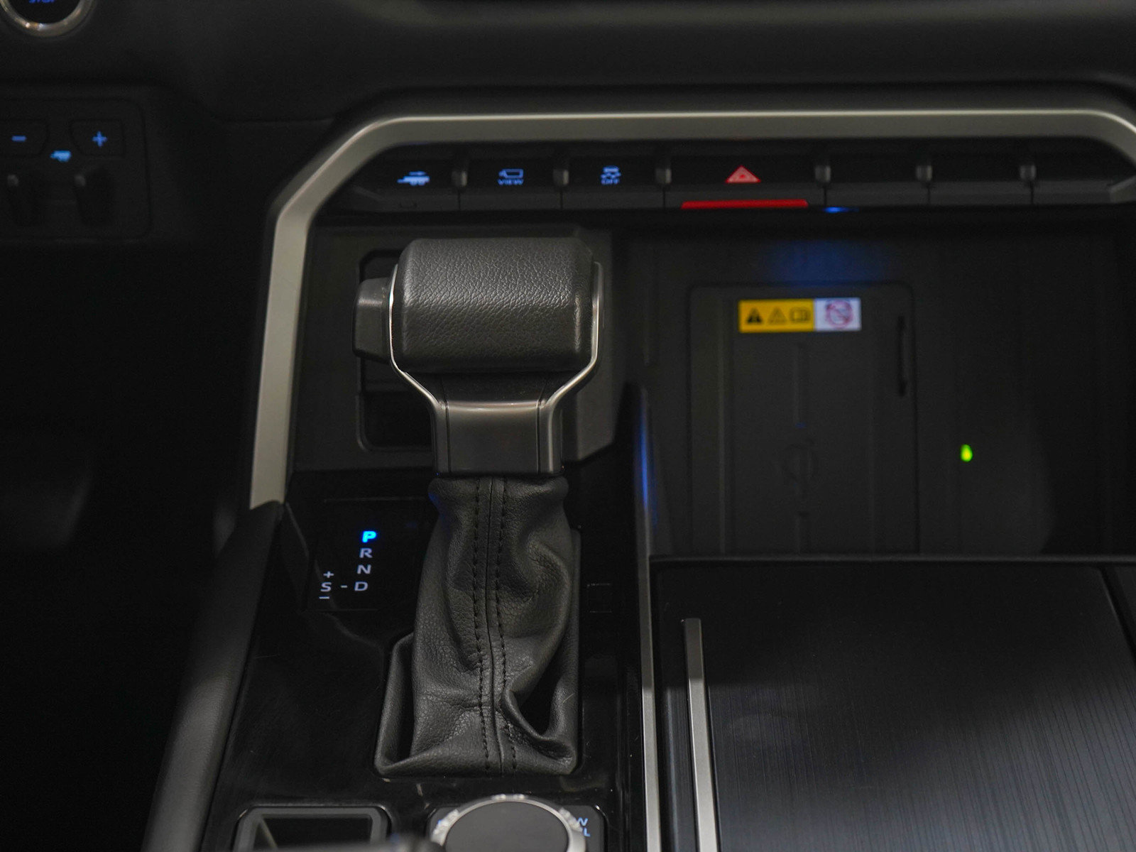 Used 2023 Toyota Tundra Platinum AWD/4WD image 19