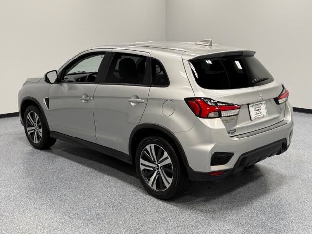 Used 2023 Mitsubishi Outlander Sport SE AWD/4WD image 9