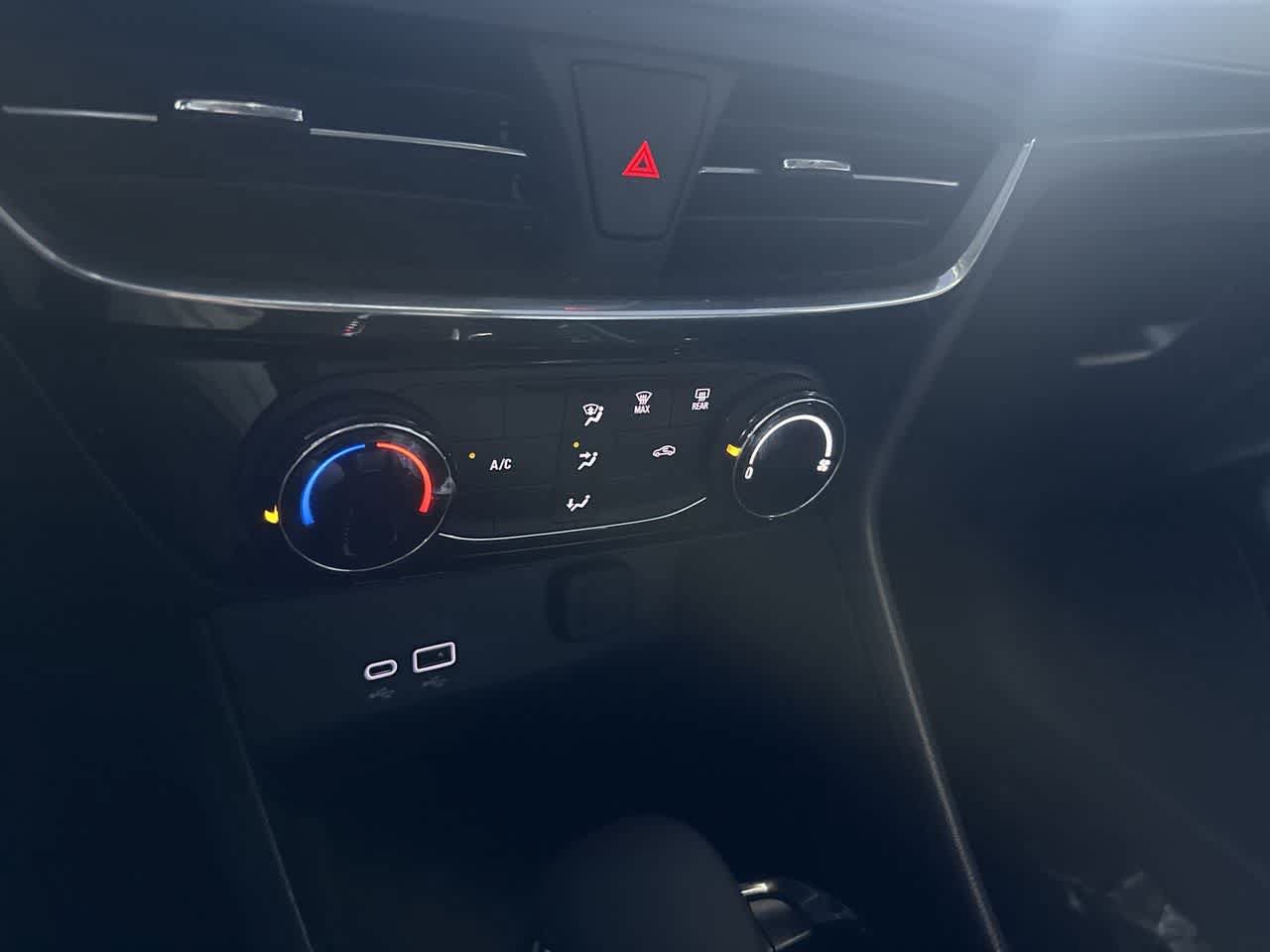 Used 2026 Buick Encore GX Sport Touring FWD image 20