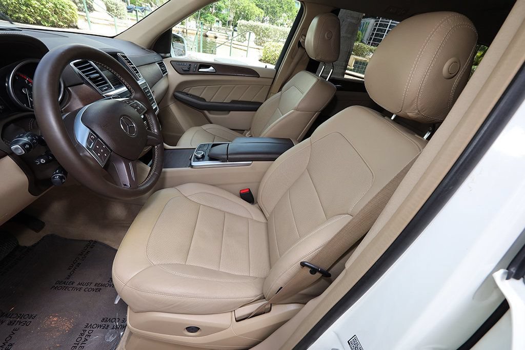 Used 2016 Mercedes-Benz GL 450 4MATIC image 26