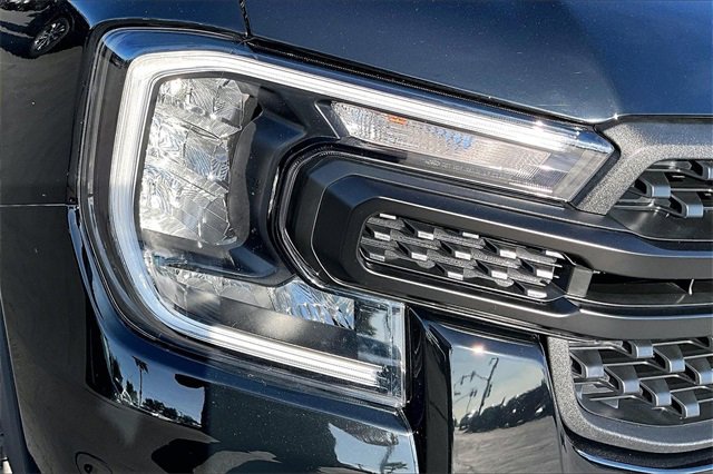 Used 2025 Ford Ranger XL image 30