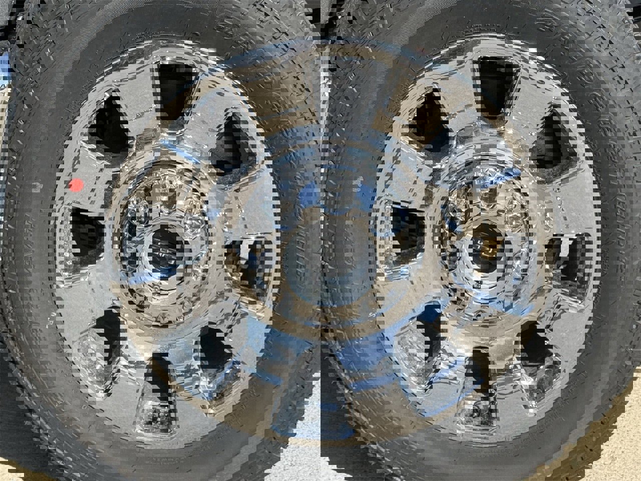 New 2026 Ford F250 Lariat w/ Chrome Package image 30