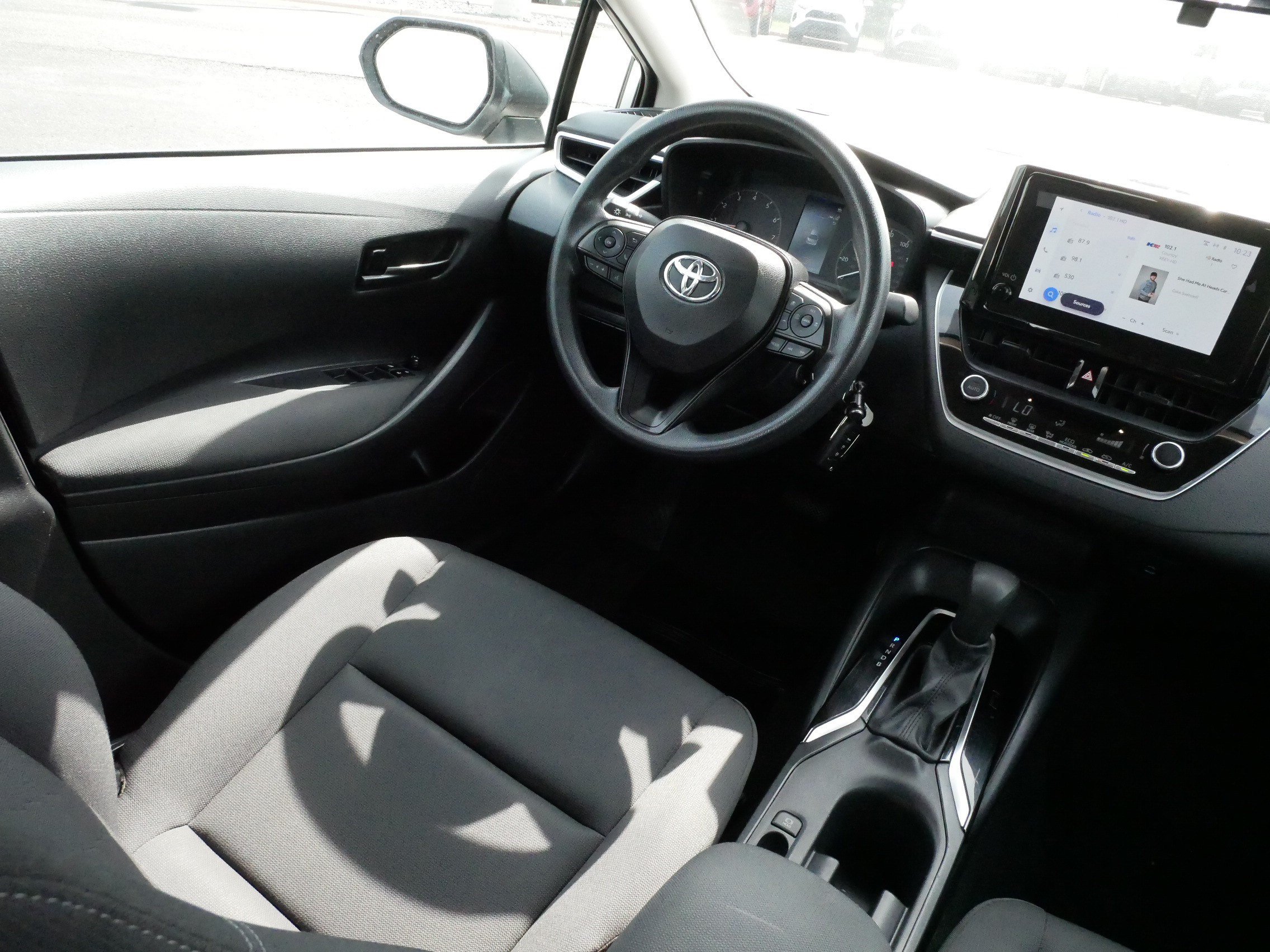 Certified 2024 Toyota Corolla LE FWD image 9