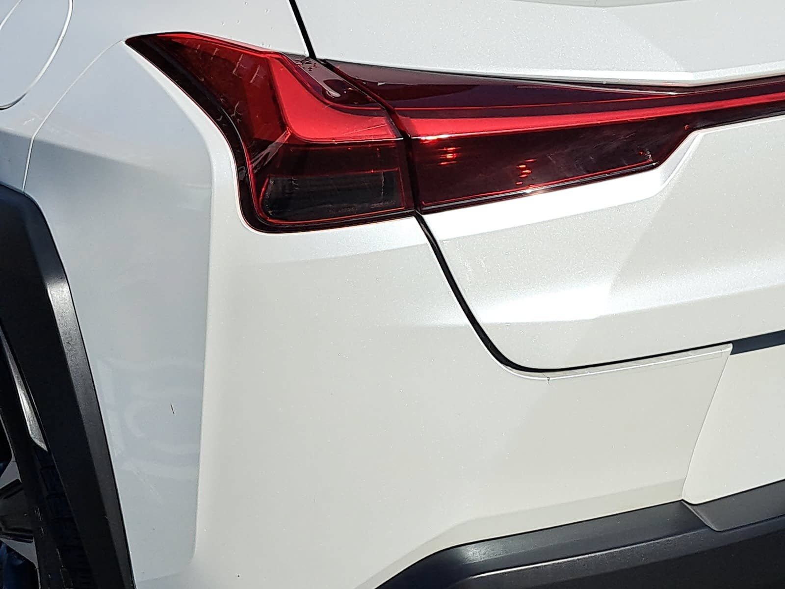 Used 2020 Lexus UX 200 w/ Premium Package FWD image 37